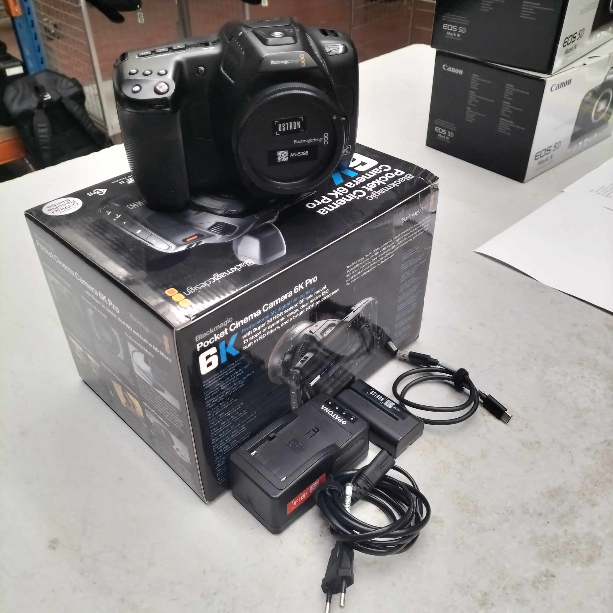 VENTE: Blackmagic Pocket 6K PRO (EF mount) - Image 2