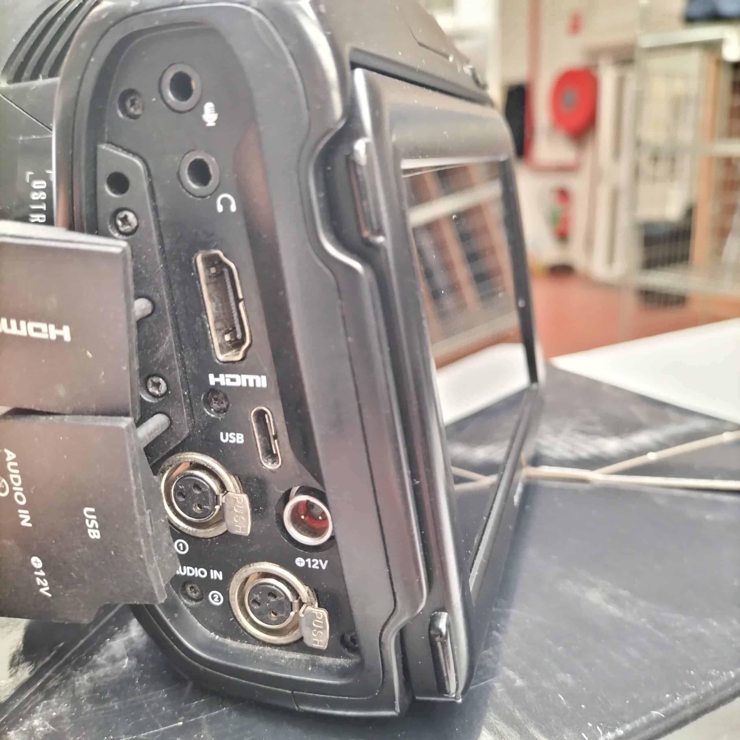 VENTE: Blackmagic Pocket 6K PRO (EF mount) - Image 3